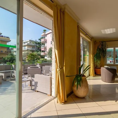 Garden Отель Алассио