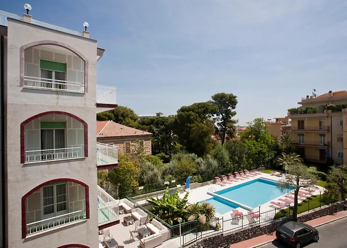 酒店 花园酒店 3*