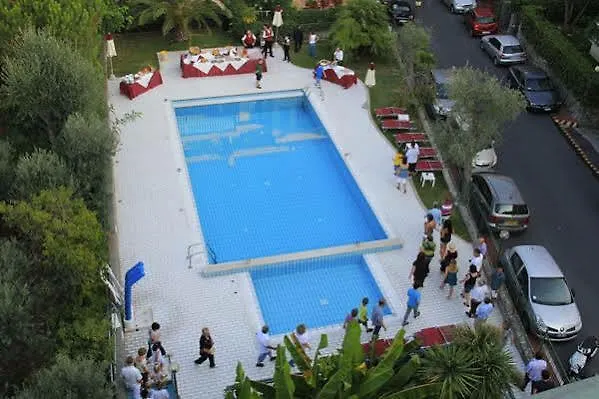 酒店 花园酒店 阿拉西奥